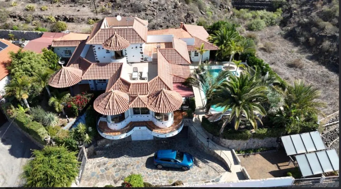 Maravilla Villa With Sea Views Los Menores 스페인